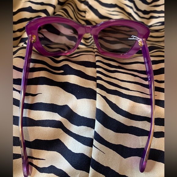 NEW Dolce & Gabbana Crystal On Pearl Violet Sunglasses - Picture 2 of 8